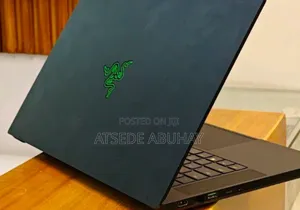 New Laptop Razer Blade 16GB Intel Core I7 SSD 512GB