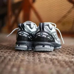 New Arrival New Balance 1906r Grey Fashion Shoes