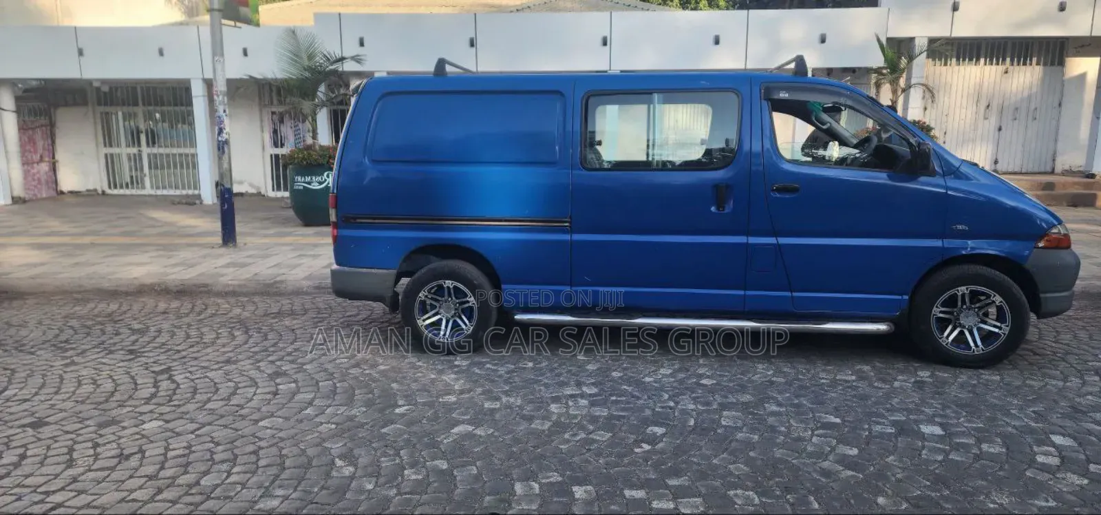Toyota HiAce 2006 Blue