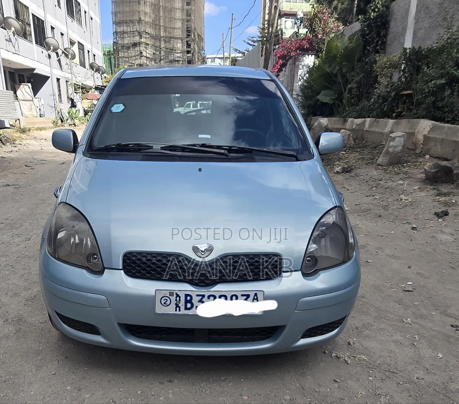 Toyota Vitz 2004 Blue