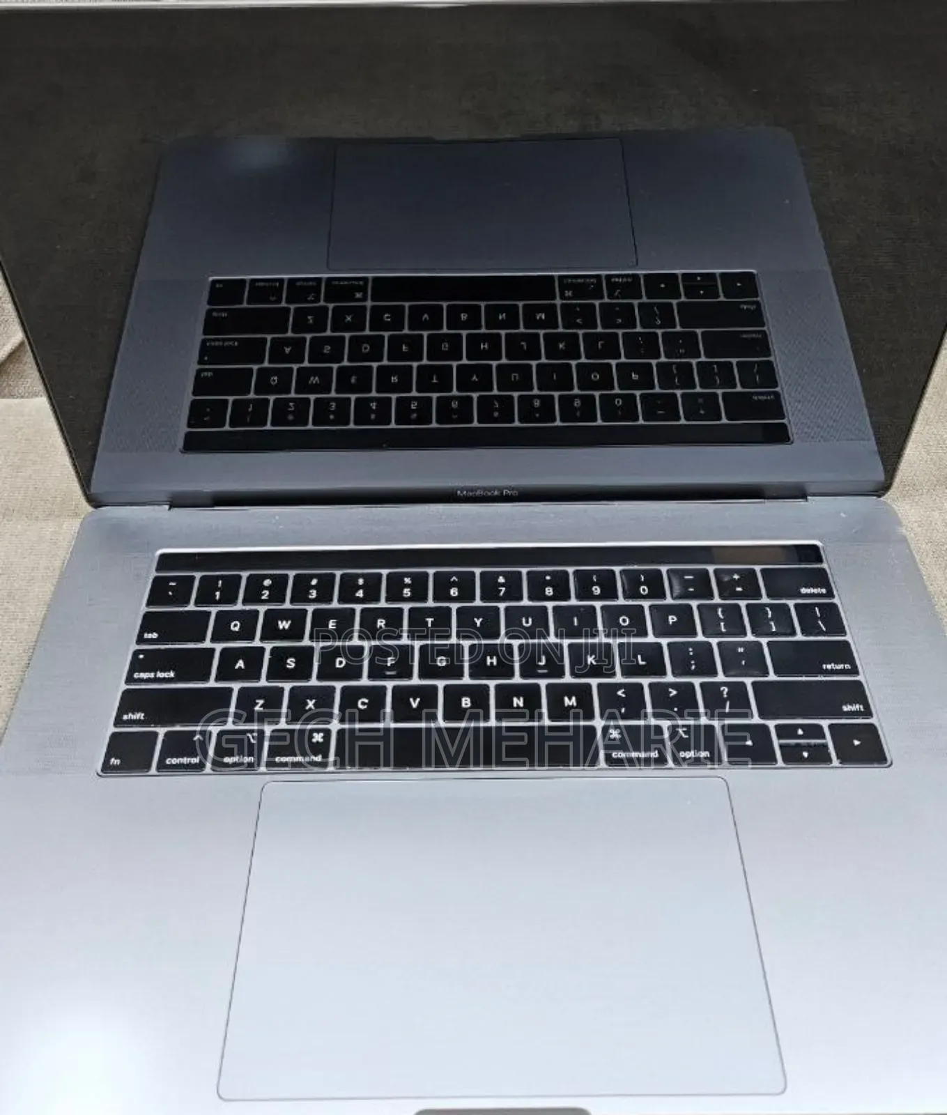 New Laptop Apple MacBook Pro 2019 16GB Intel Core I9 SSD 512GB