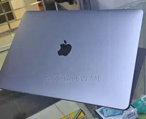 New Laptop Apple MacBook Pro 2022 M2 8GB Apple M2 SSD 256GB