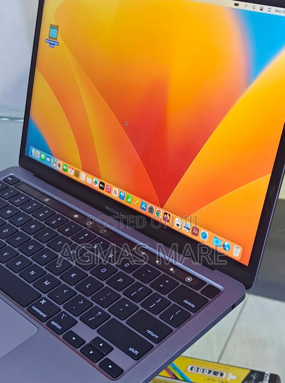 New Laptop Apple MacBook Pro 2022 M2 8GB Apple M2 SSD 256GB