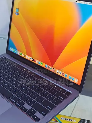 New Laptop Apple MacBook Pro 2022 M2 8GB Apple M2 SSD 256GB