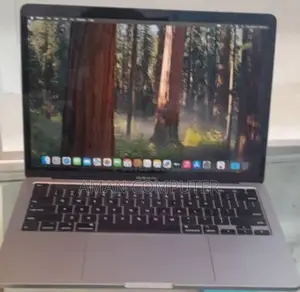 New Laptop Apple MacBook Pro 2020 8GB Intel Core I5 SSD 256GB