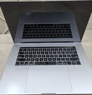 New Laptop Apple MacBook Pro 2019 16GB Intel Core I9 SSD 512GB