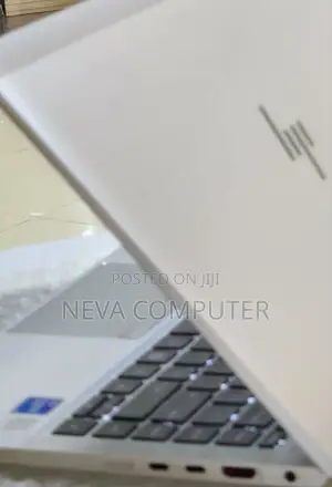 New Laptop HP EliteBook 840 G8 16GB Intel Core I7 SSD 512GB