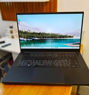 Photo - New Laptop Razer Blade 16GB Intel Core I7 SSD 512GB