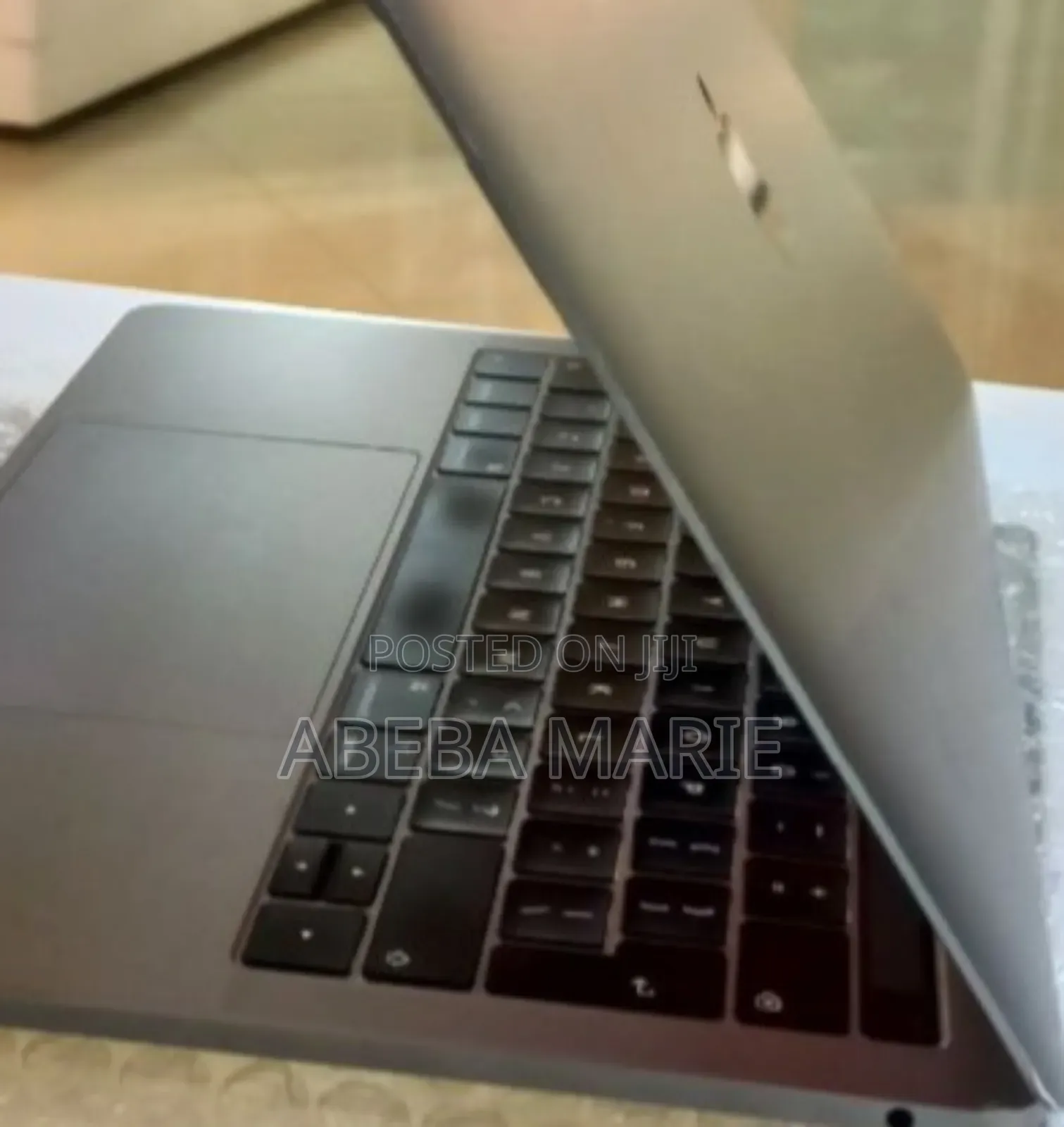 New Laptop Apple MacBook Pro 2019 8GB Intel Core I5 SSD 128GB