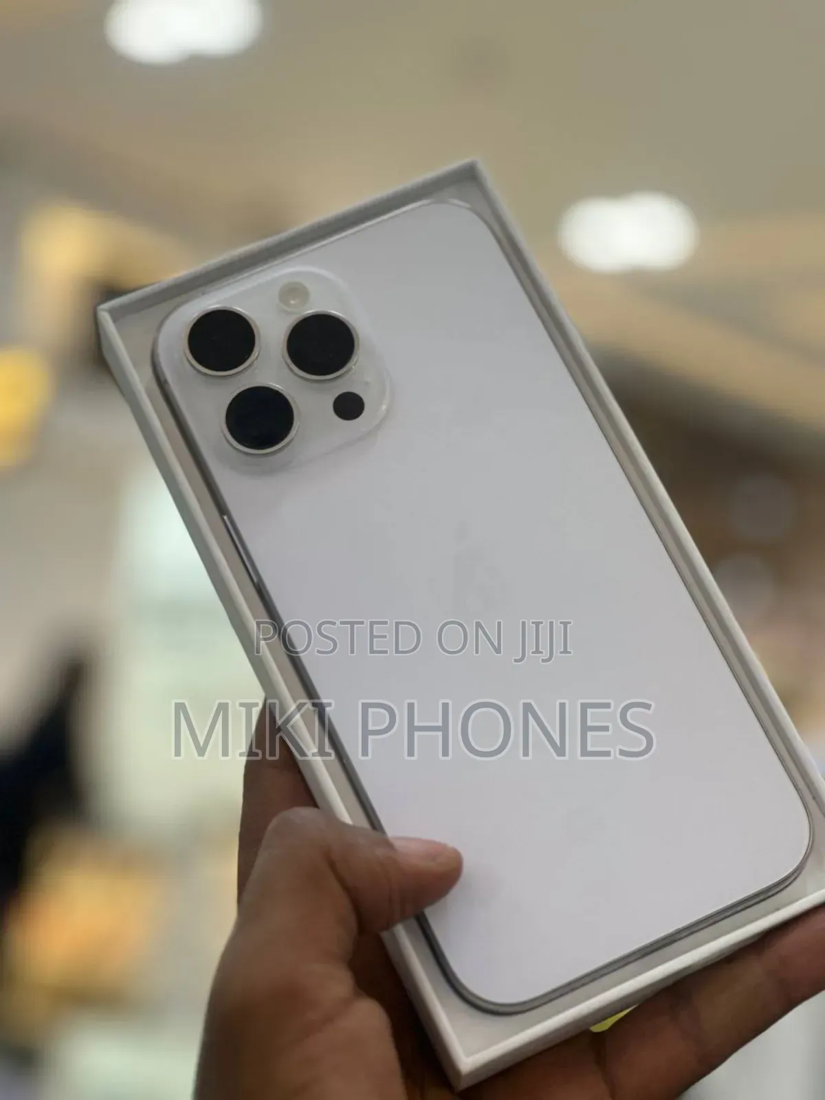 New Apple iPhone 16 Pro Max 256 GB White