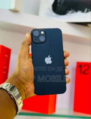 New Apple iPhone 13 128 GB Black