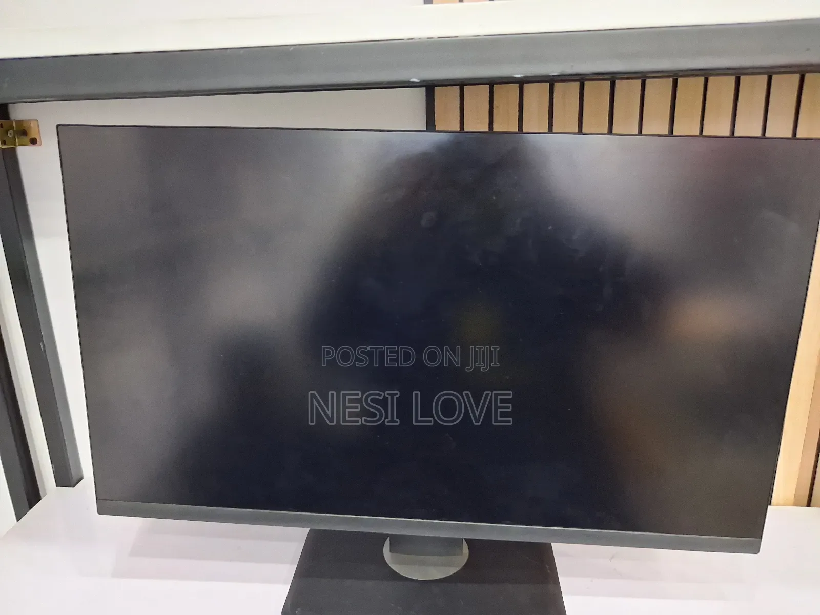 Dell 27" Inch Frameless Monitor