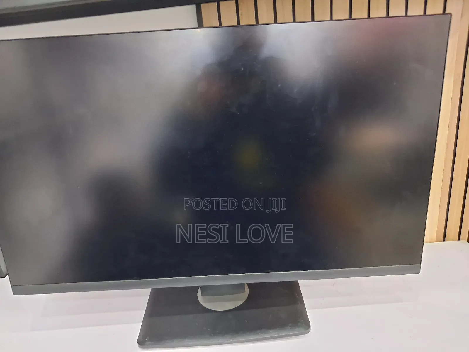 Dell 27" Inch Frameless Monitor