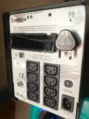 Apc Smart - Ups 1500v