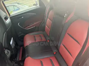 Bestune T77 1.2 FWD 2022 Red