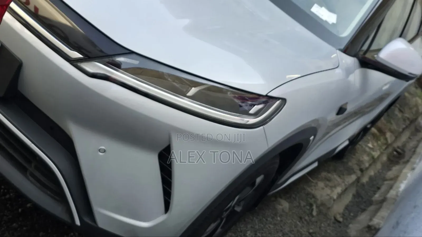 BYD Yuan Up 2025 Off white