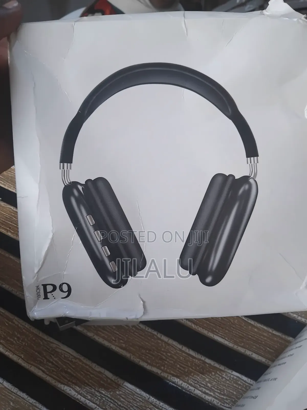 P9 Headset