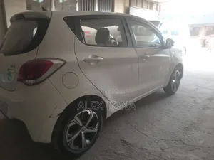 Changan BenBen E-Star 2022 White