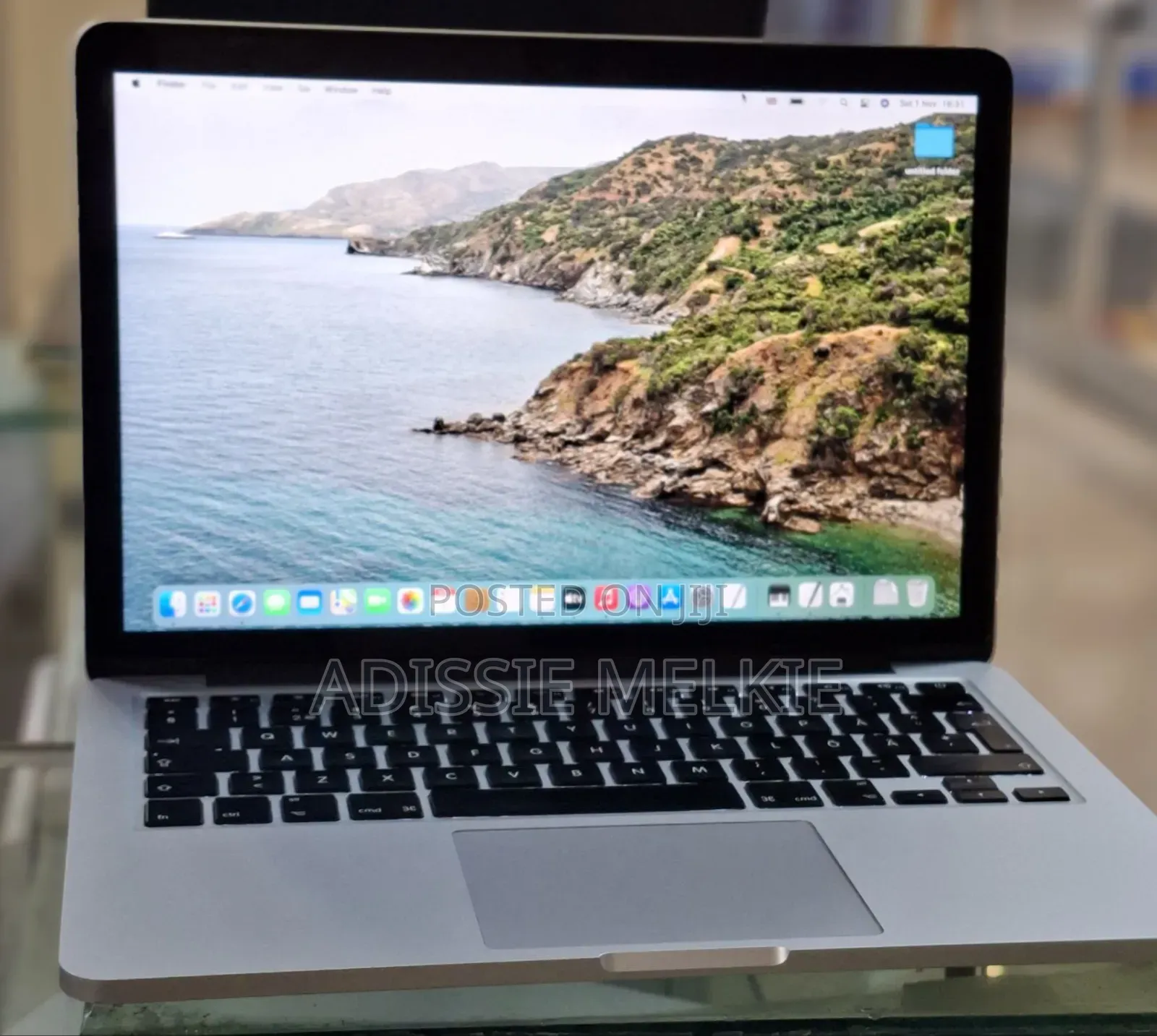 New Laptop 8GB Intel Core I7 SSD 256GB