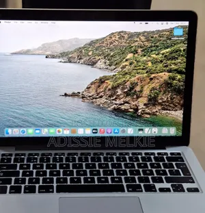 New Laptop 8GB Intel Core I7 SSD 256GB