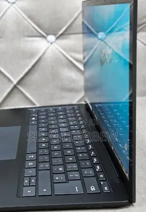 New Laptop Microsoft Surface Laptop 4 16GB Intel Core I7 SSD 512GB
