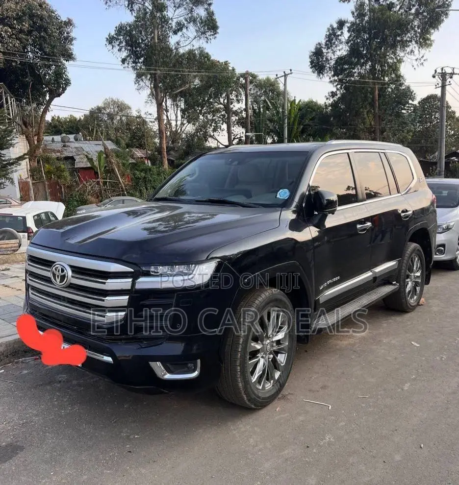 Toyota Land Cruiser 2017 Black