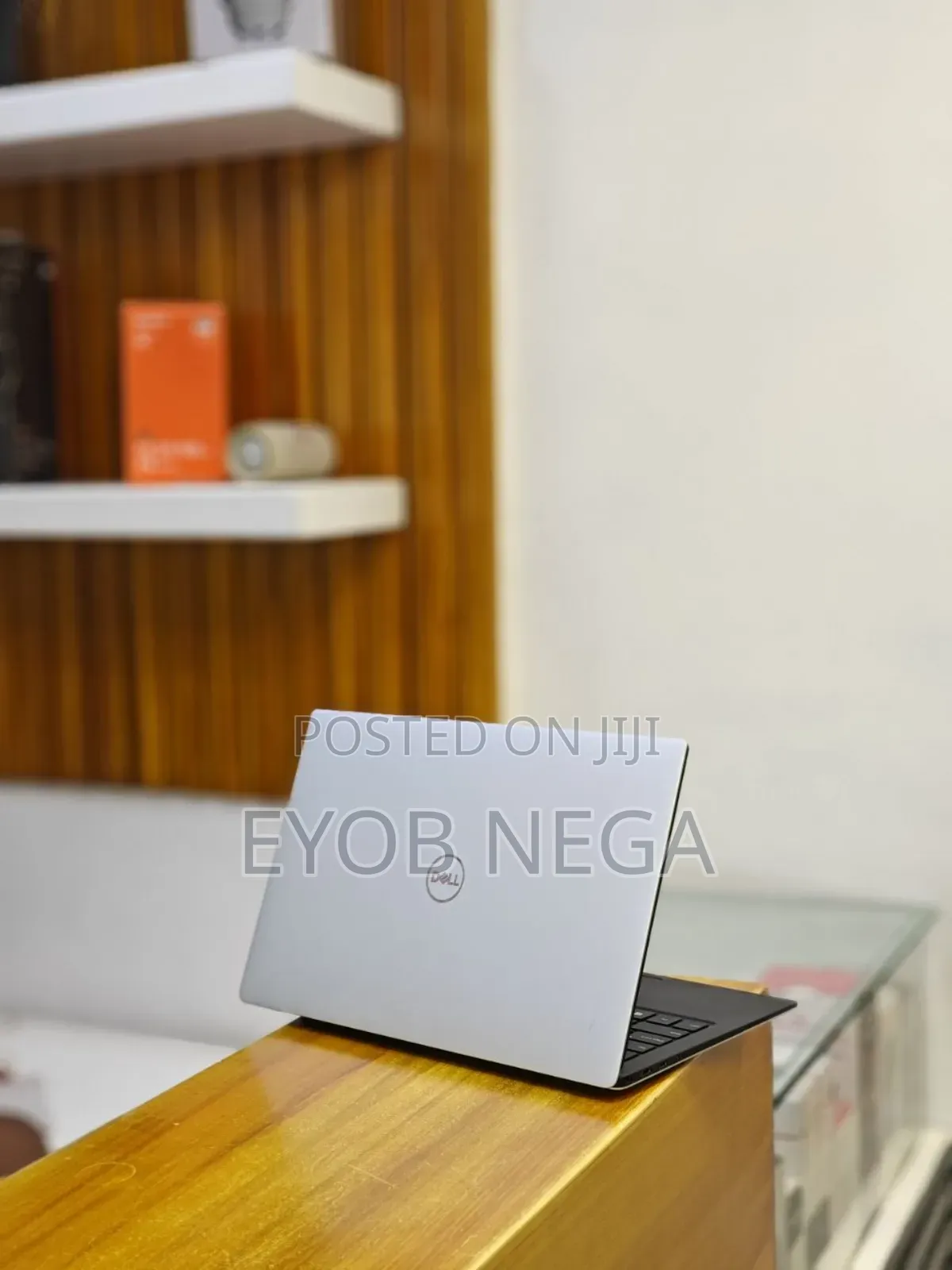 New Laptop Dell XPS 13 8GB Intel Core I5 SSD 512GB