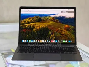 New Laptop Apple MacBook Pro M1 8GB Apple M1 Max SSD 1T