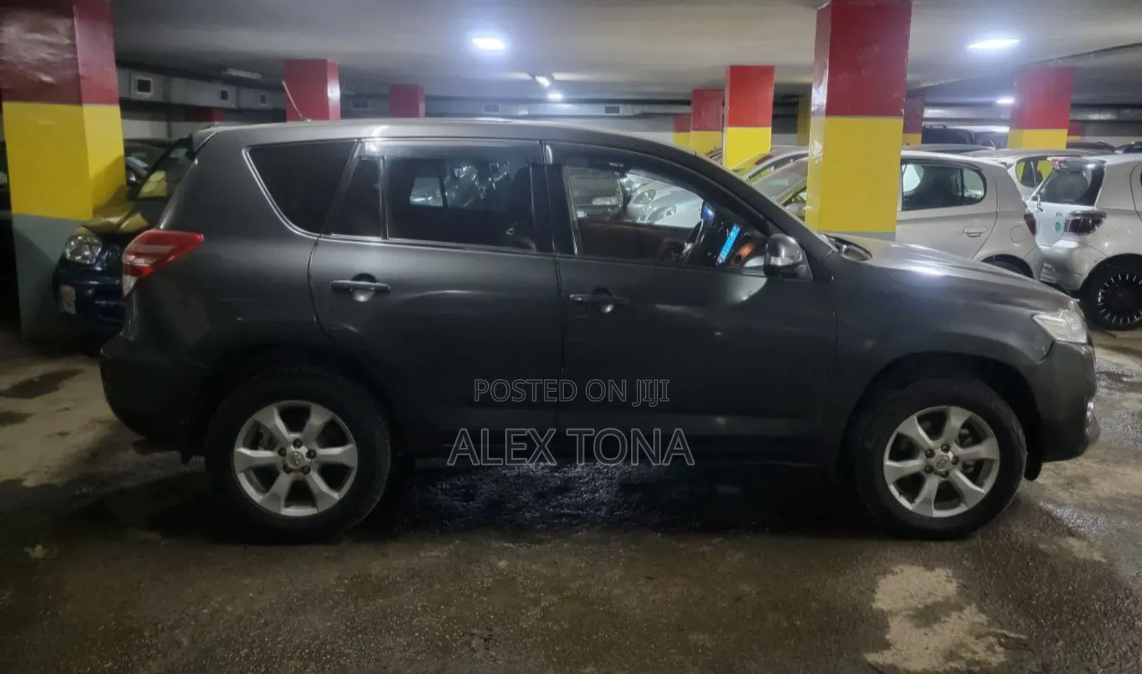Toyota RAV4 2011 Gray