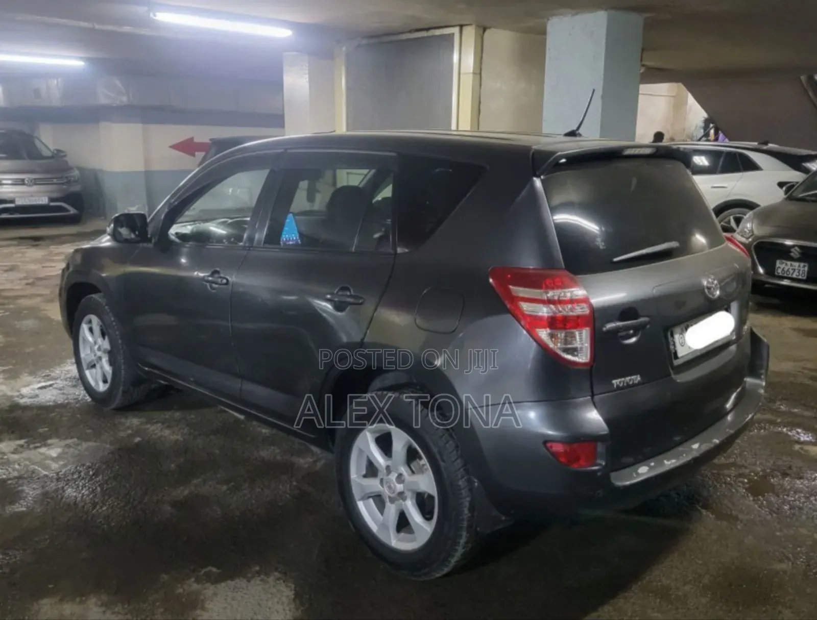 Toyota RAV4 2011 Gray
