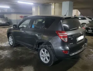 Toyota RAV4 2011 Gray