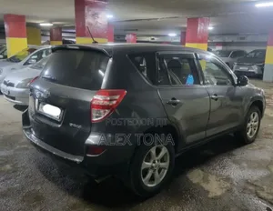 Toyota RAV4 2011 Gray