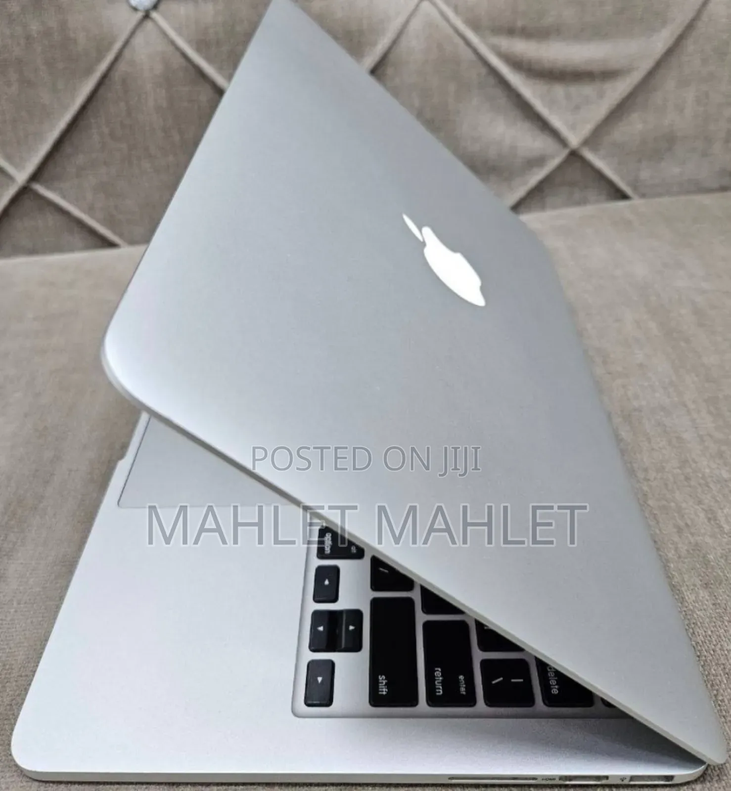 New Laptop Apple MacBook Pro 2015 8GB Intel Core I5 SSD 128GB