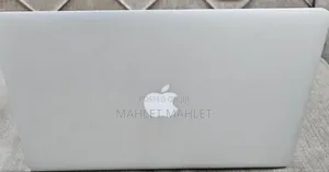 New Laptop Apple MacBook Air 2013 4GB Intel Core I5 SSD 256GB