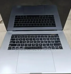 Photo - New Laptop Apple MacBook Pro 2019 16GB Intel Core i9 SSD 512GB