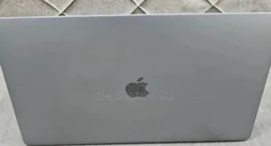 New Laptop Apple MacBook Pro 2019 16GB Intel Core i9 SSD 512GB