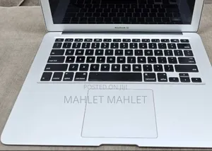 New Laptop Apple MacBook Air 2015 8GB Intel Core I5 SSD 128GB