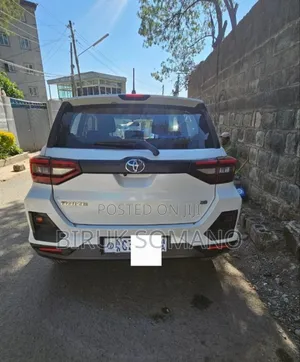 Toyota Raize 2022 White