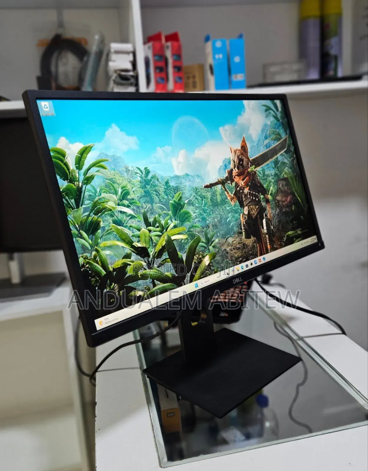 New Dell 24 Inch Monitor