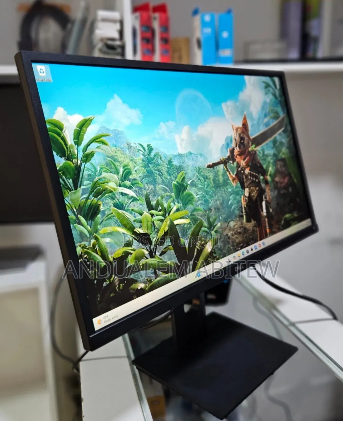 New Dell 24 Inch Monitor