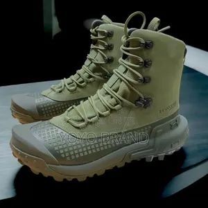 Photo - New Fashion Under Armour Boots
