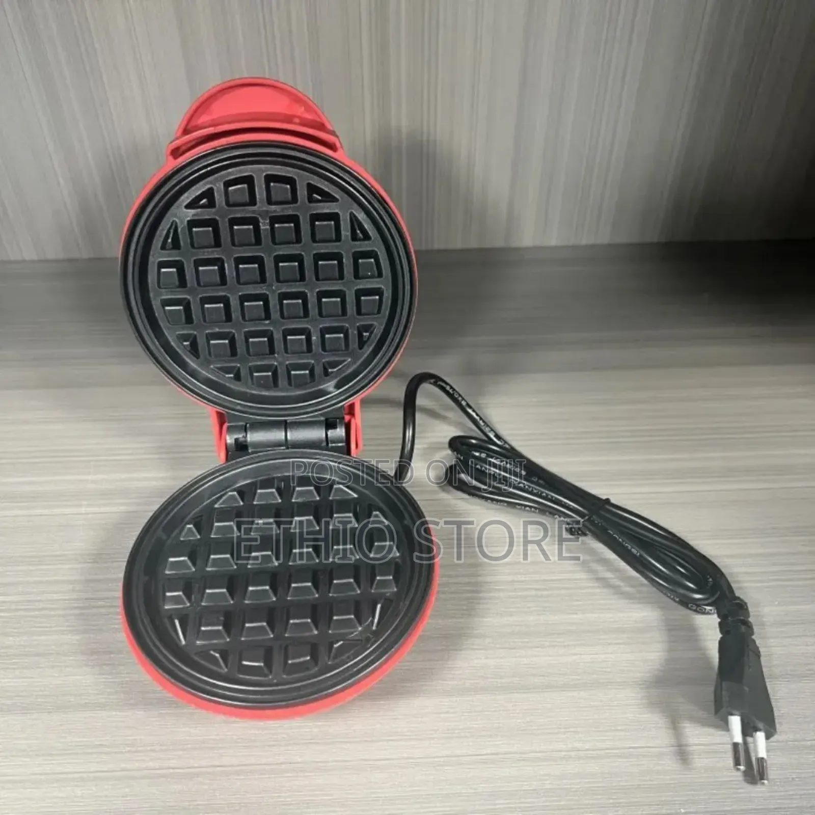 Mini Waffle Maker