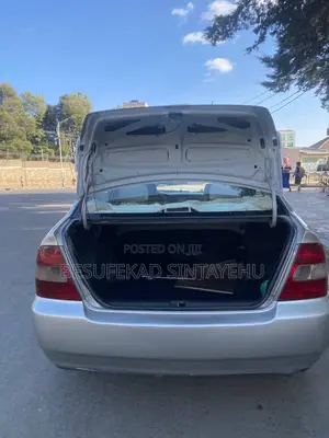 Toyota Corolla Sedan 2003 Gold