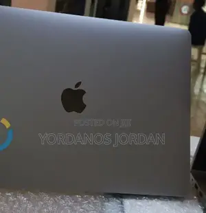 New Laptop Apple MacBook Pro 2019 8GB Intel SSD 128GB