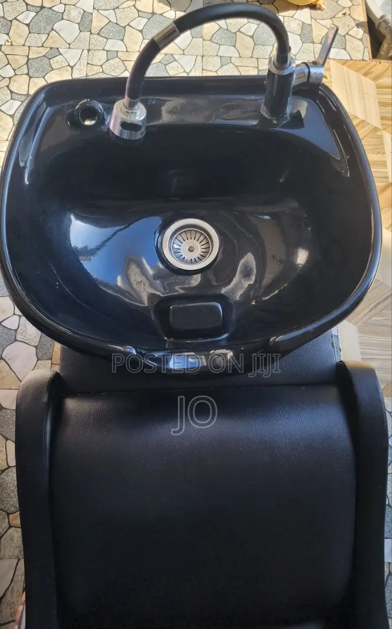 Hair Wash Basin With Fiber Bowl and Sofa Chair