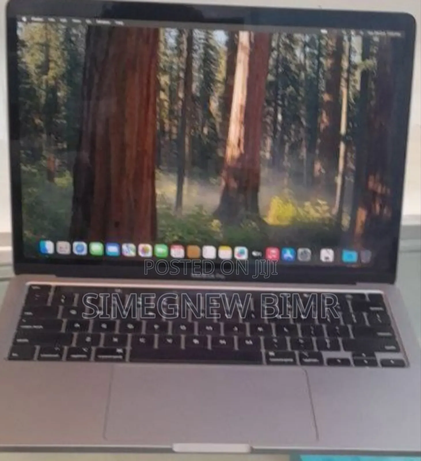 New Laptop Apple MacBook Pro 2020 8GB Intel Core I5 SSD 256GB