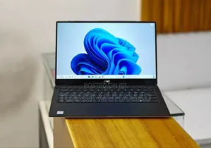 Photo - New Laptop Dell XPS 13 8GB Intel Core I5 SSD 512GB