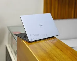 New Laptop Dell XPS 13 8GB Intel Core I5 SSD 512GB