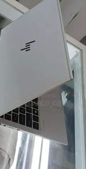 New Laptop HP EliteBook X360 1040 G7 16GB Intel Core I7 SSD 512GB