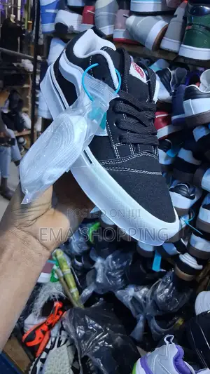 Original Vans Knu Black